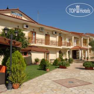 Фото Zorbas Hotel