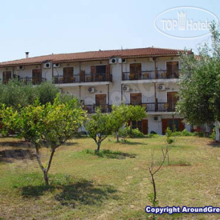 Фото Potro Lourbas Hotel