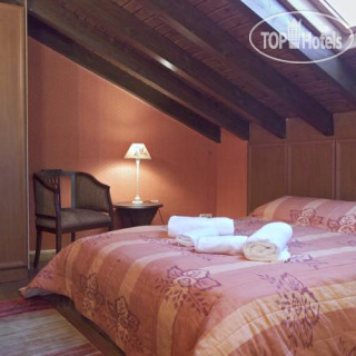 Фото Lousios Guesthouse