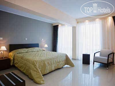 Photos Xenia Poros Image