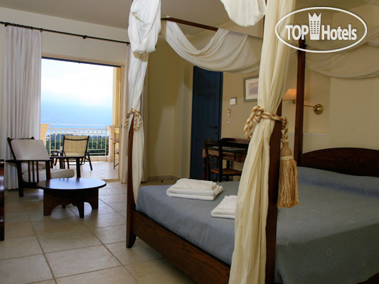 New photos from tourists Almyra 3*