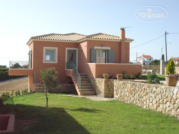 Hotelier's photos The Season Villas