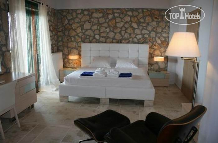New photos from tourists Villa Elia