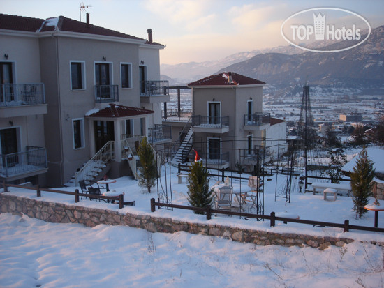 Hotelier's photos Epavlis Meteora Suites Hotel 3*