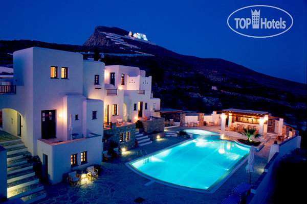 New photos from tourists Folegandros Apartments 2*