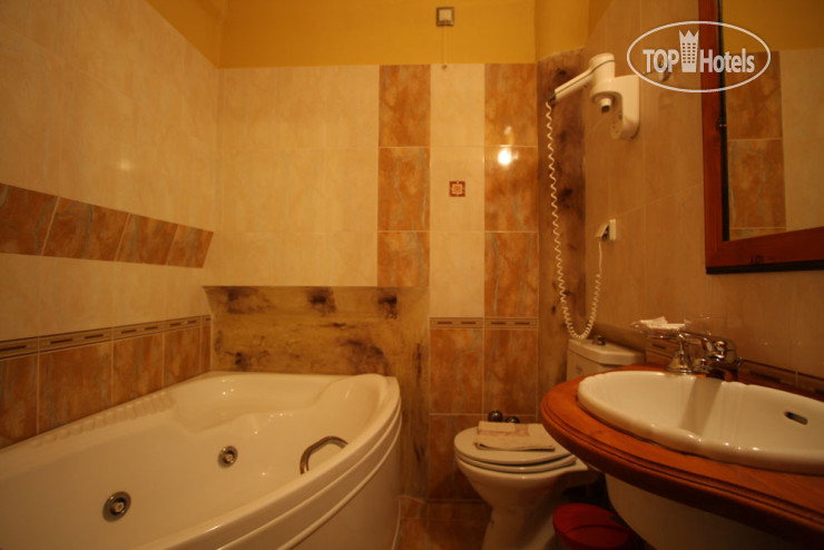 New photos from tourists Polikandia Hotel 3*