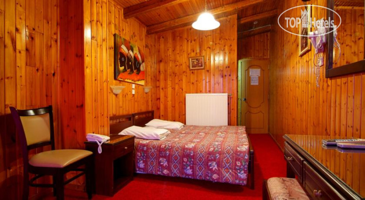 New photos from tourists Lefas Hotel 2*