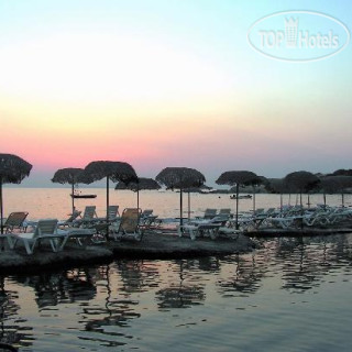 Фото Mavro Lithari Beach Hotel