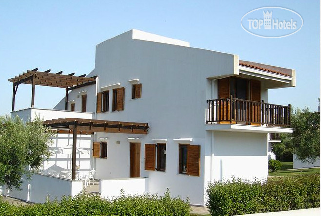 New photos from tourists Trikorfo Beach 3*