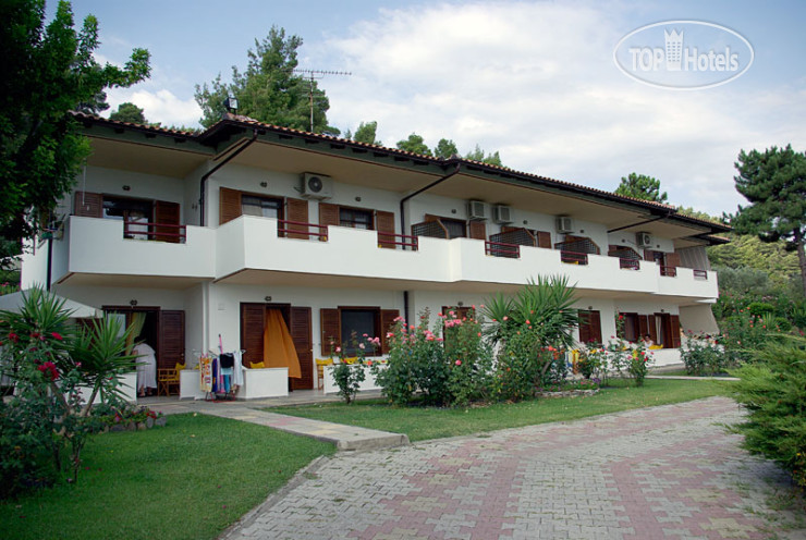 Hotelier's photos Elena Apartments And Studios 2*