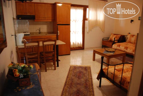 New photos from tourists Pansion Aggelos