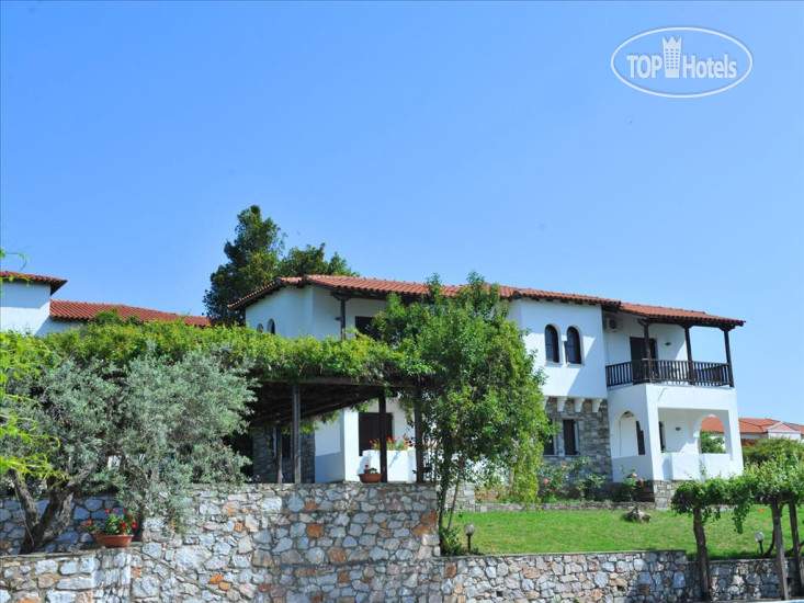 Hotel photo Toroneos 2*