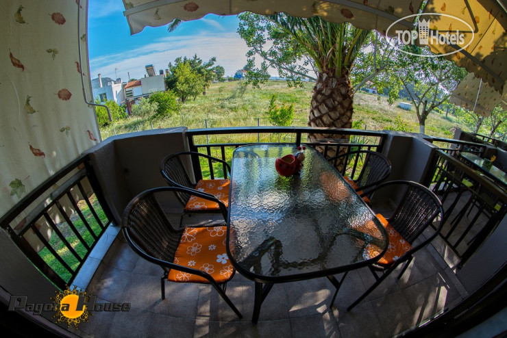 New photos from tourists Pagona House