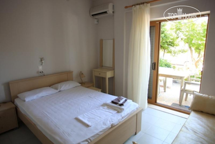 New photos from tourists Sarti Paradise