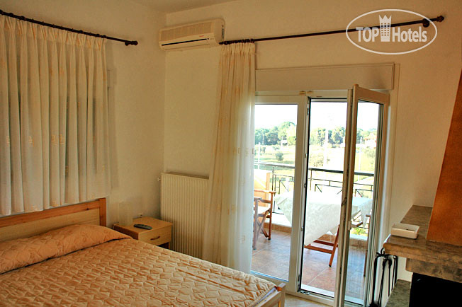 New photos from tourists Alexandros 3*