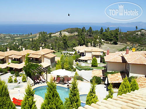 Hotelier's photos Akritas Ef Zin Villas & Suites 3*