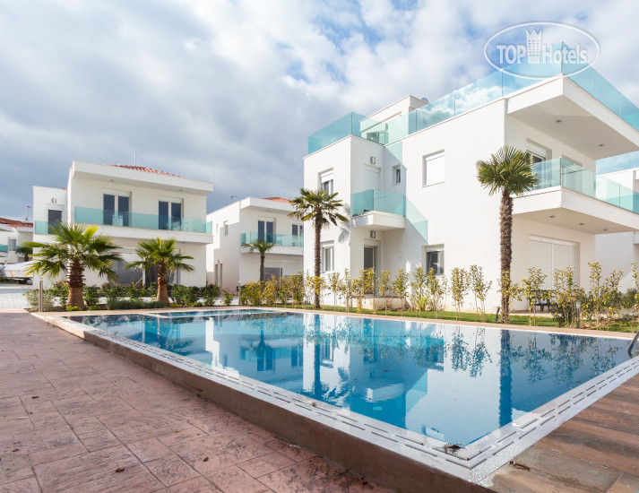 Hotelier's photos Acrotel Porto Brava Luxury Villas