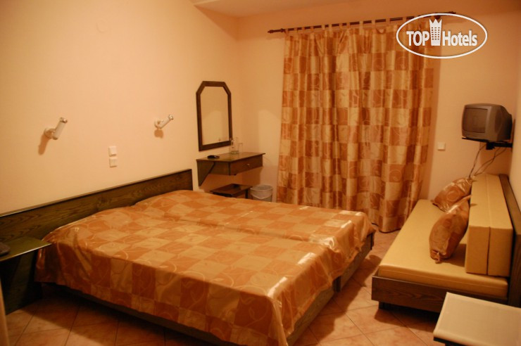 New photos from tourists Villa Cariatis 3*