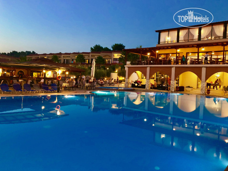 New photos from tourists Village Mare 4*