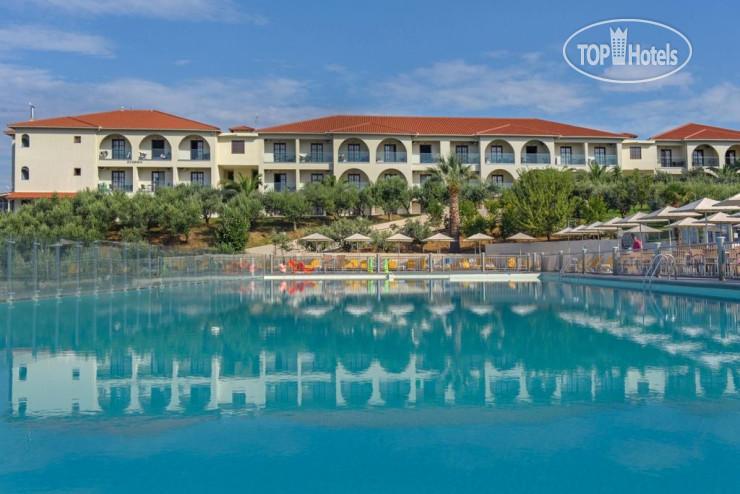 Hotel photo Akrathos Beach Hotel 4*