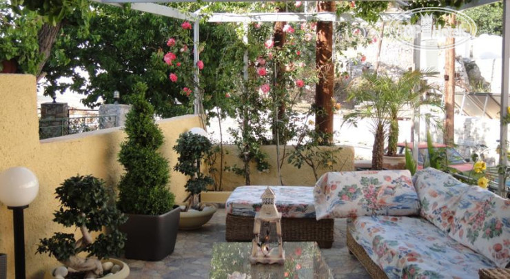 New photos from tourists Grace Hotel & Studios