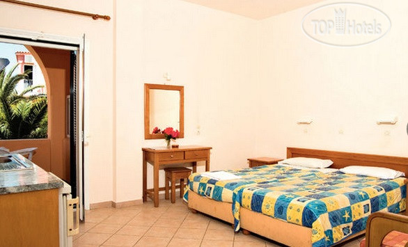 Hotelier's photos Christos Apartments 3*