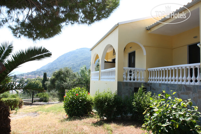 New photos from tourists Dimitra Studios