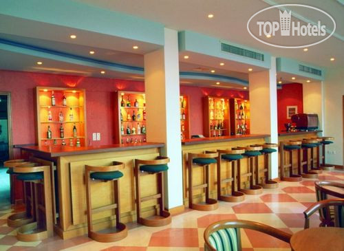 Hotel photo Adonis Beach Hotel 3*