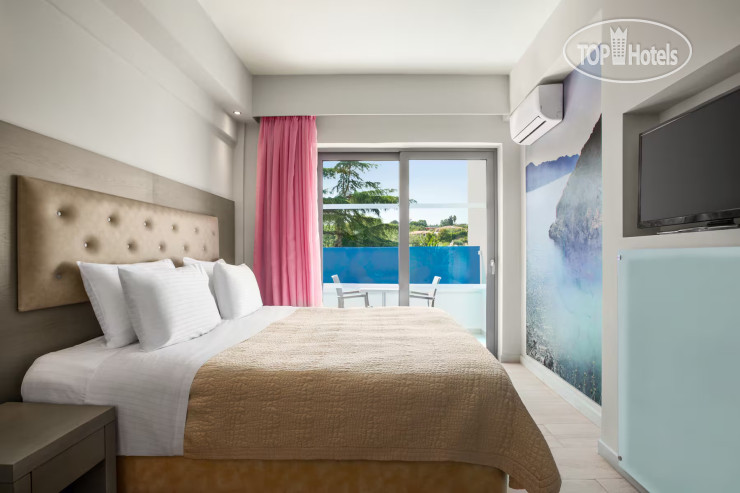 Hotel photo TRYP by Wyndham Corfu Dassia 4*