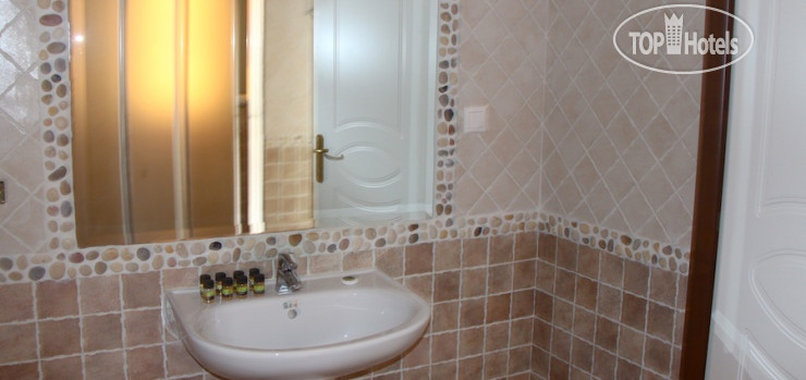 New photos from tourists Sebastians Family Hotel