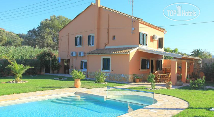 New photos from tourists Villa Livadi