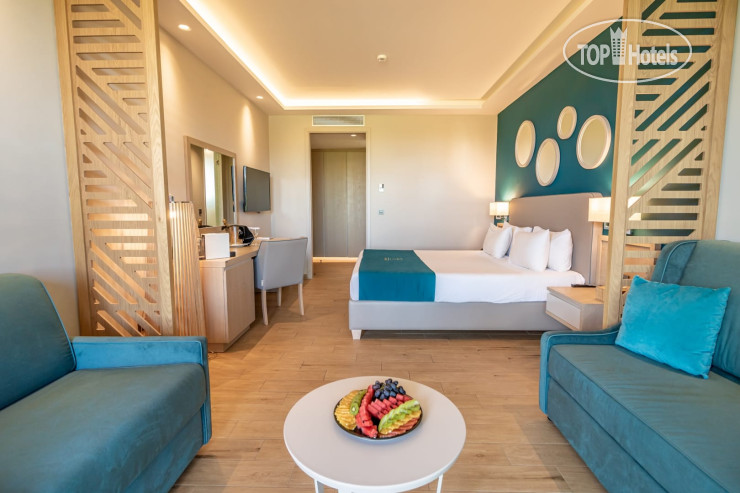 Hotelier's photos Almyros Beach Resort & SPA 5*
