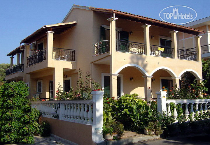 Hotelier's photos Villa Nikos 4*