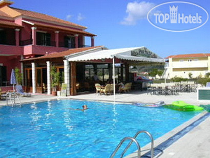 New photos from tourists Spiros APT