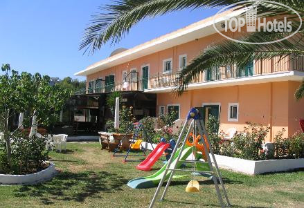 Hotelier's photos Rose Garden Apartment Hotel 2*
