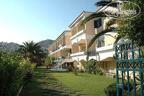 Hotelier's photos Paradise 3*