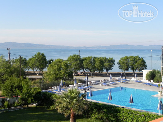 Photos Kalloni Bay