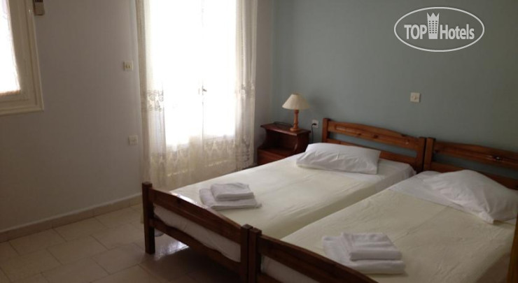 New photos from tourists Konstantina Studios