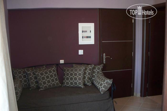 New photos from tourists Christina Studios