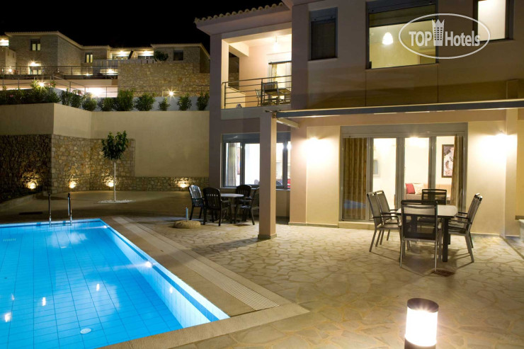 New photos from tourists Thealos Village