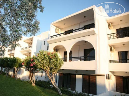 Hotel photo Debby Hotel Apartments 2*