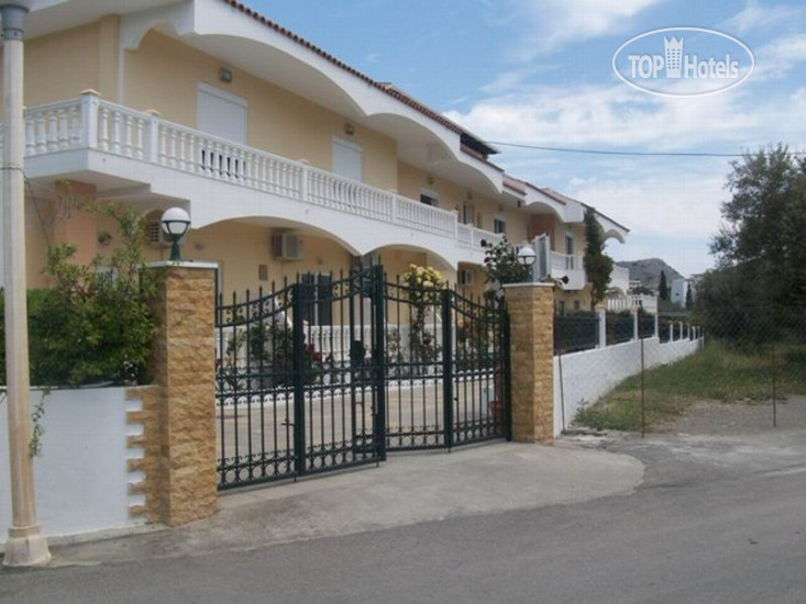 New photos from tourists Varelis Family Hotel