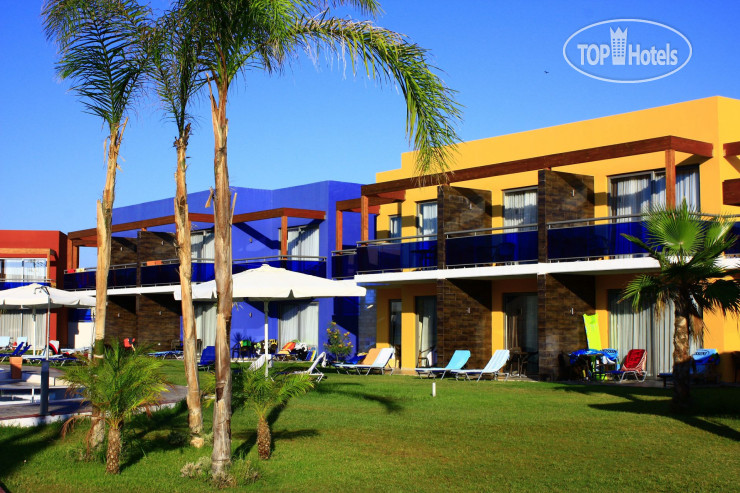 Hotelier's photos Aegean Breeze Resort (closed) 5*