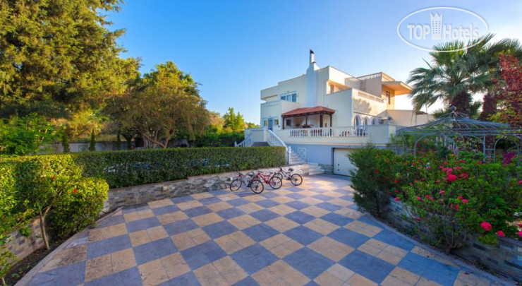 New photos from tourists Villa Small Paradise