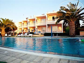 Hotelier's photos Sea View 2*