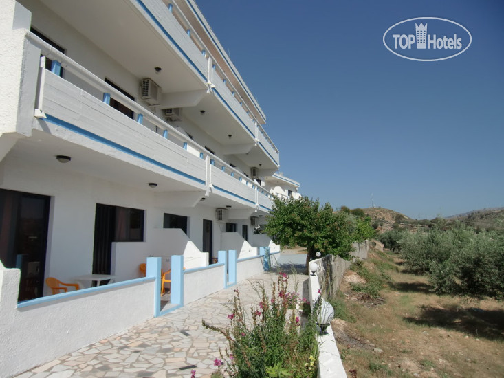Hotel photo Karavos 3*