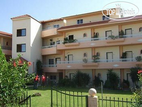 Hotel photo Lyristis Studios 2*