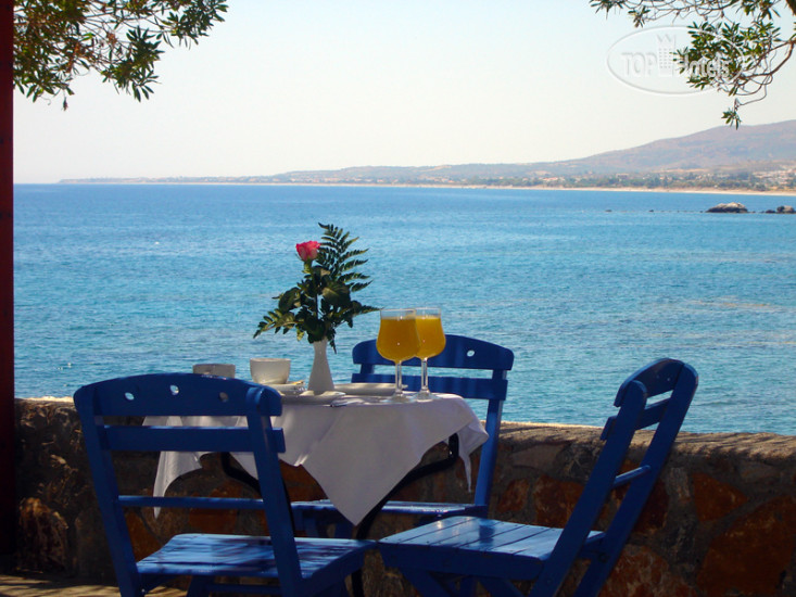 Hotelier's photos Paraktio Beach Apartments 3*