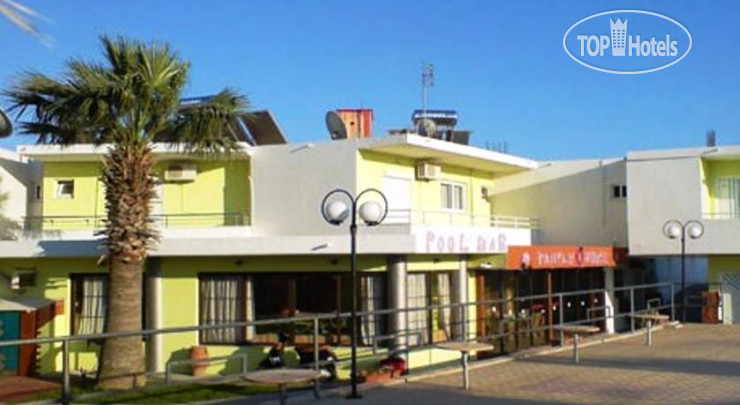Hotel photo Family Studios 2*