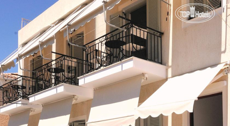 Hotelier's photos Arolithos